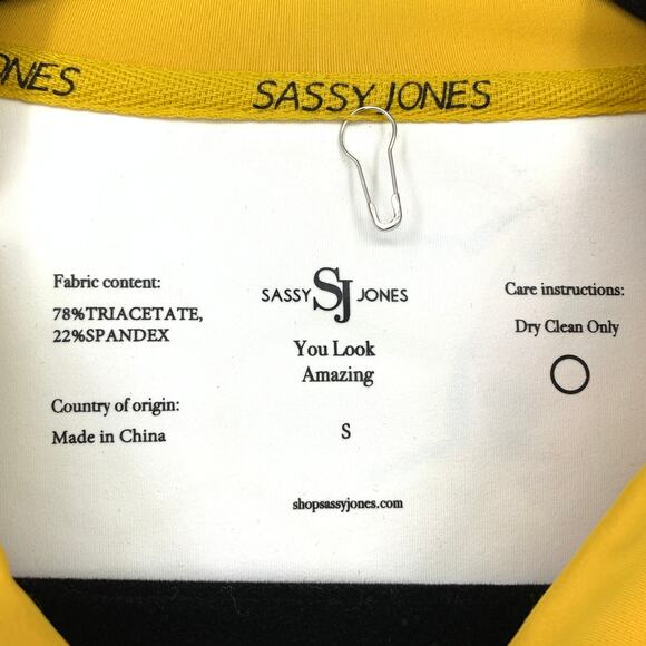 Sassy Jones Bomber Jacket Womens Size Small Yellow Honeycomb Floral Insect Print - Picture 7 of 7